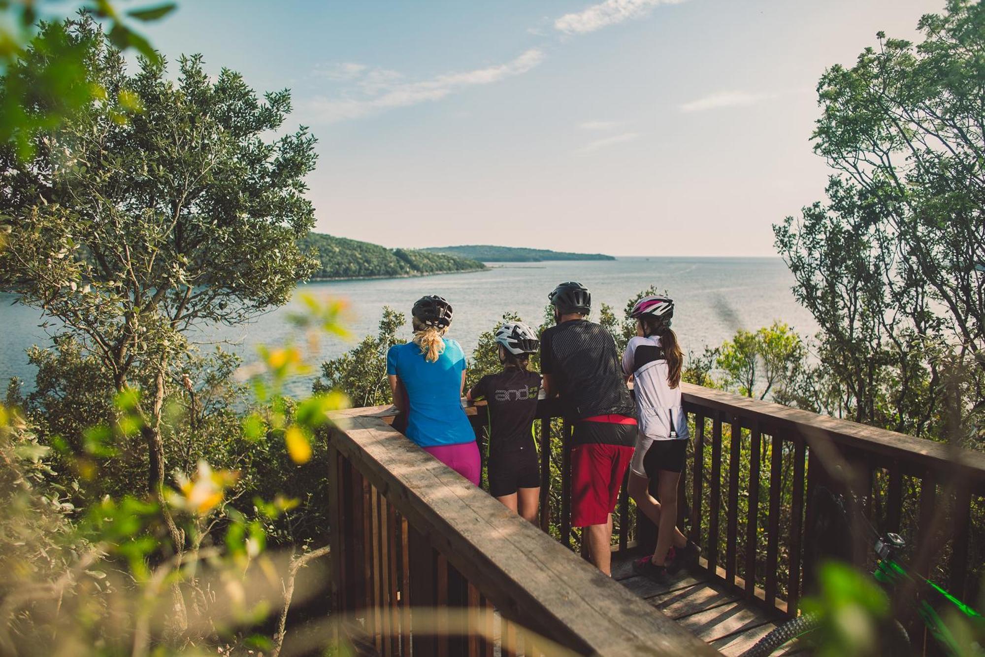 Maistra Camping Porto Sole Pitches Врсар Экстерьер фото