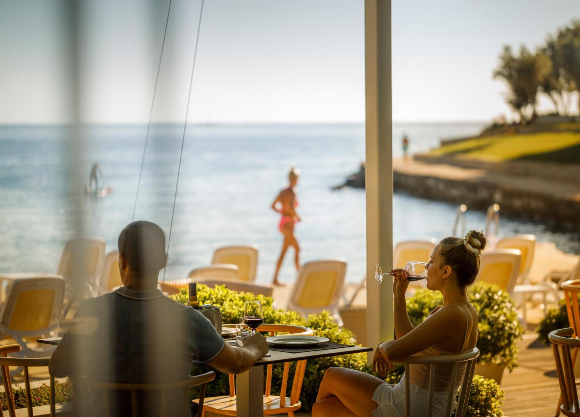 Maistra Camping Porto Sole Pitches Врсар Экстерьер фото
