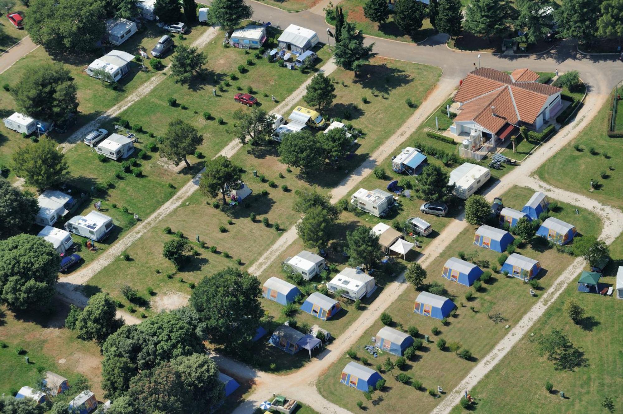 Maistra Camping Porto Sole Pitches Врсар Экстерьер фото